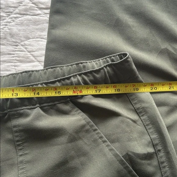 FIGS Scrub Set - Picture 10 of 15